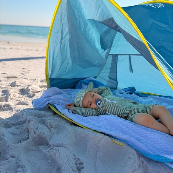 Meet your Posher, Katelyn - Picture 5 of 7